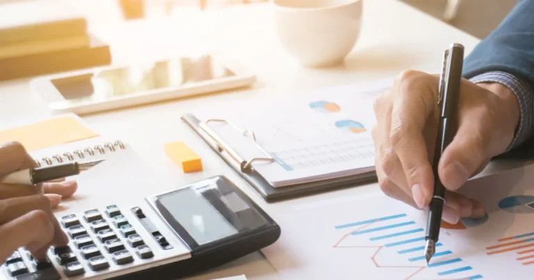 Como organizar o orçamento mensal usando a regra dos 50-30-20