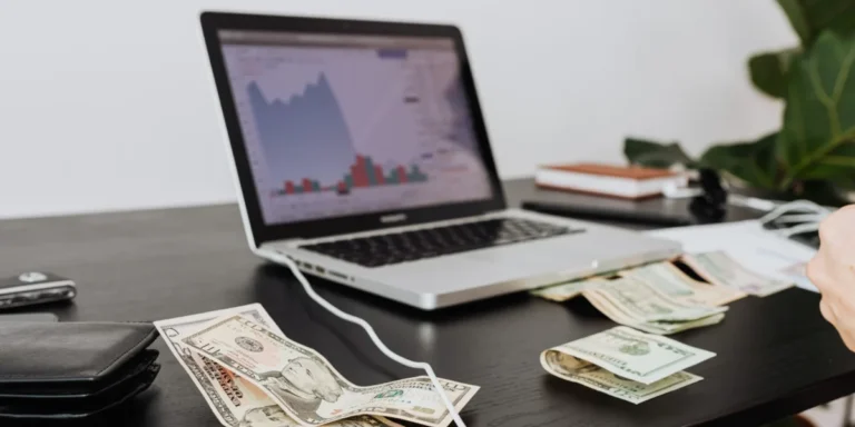 Quanto Rende R$ 1.000 por Mês Investido por 10 Anos? Simulação Completa